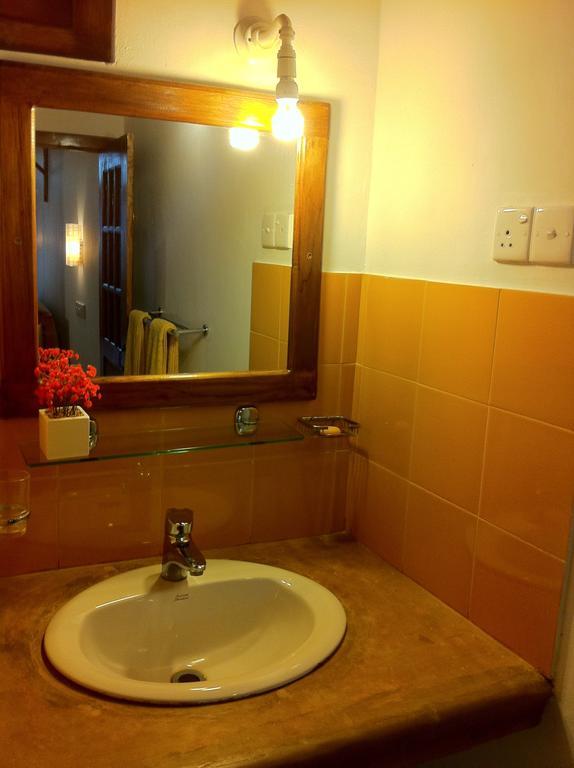 Little Paradise Tourist Guest House And Holiday Home 아누라다푸라 객실 사진