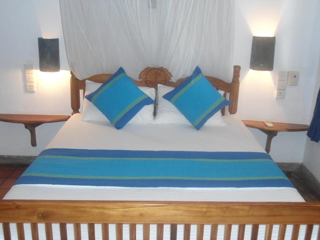 Little Paradise Tourist Guest House And Holiday Home 아누라다푸라 객실 사진